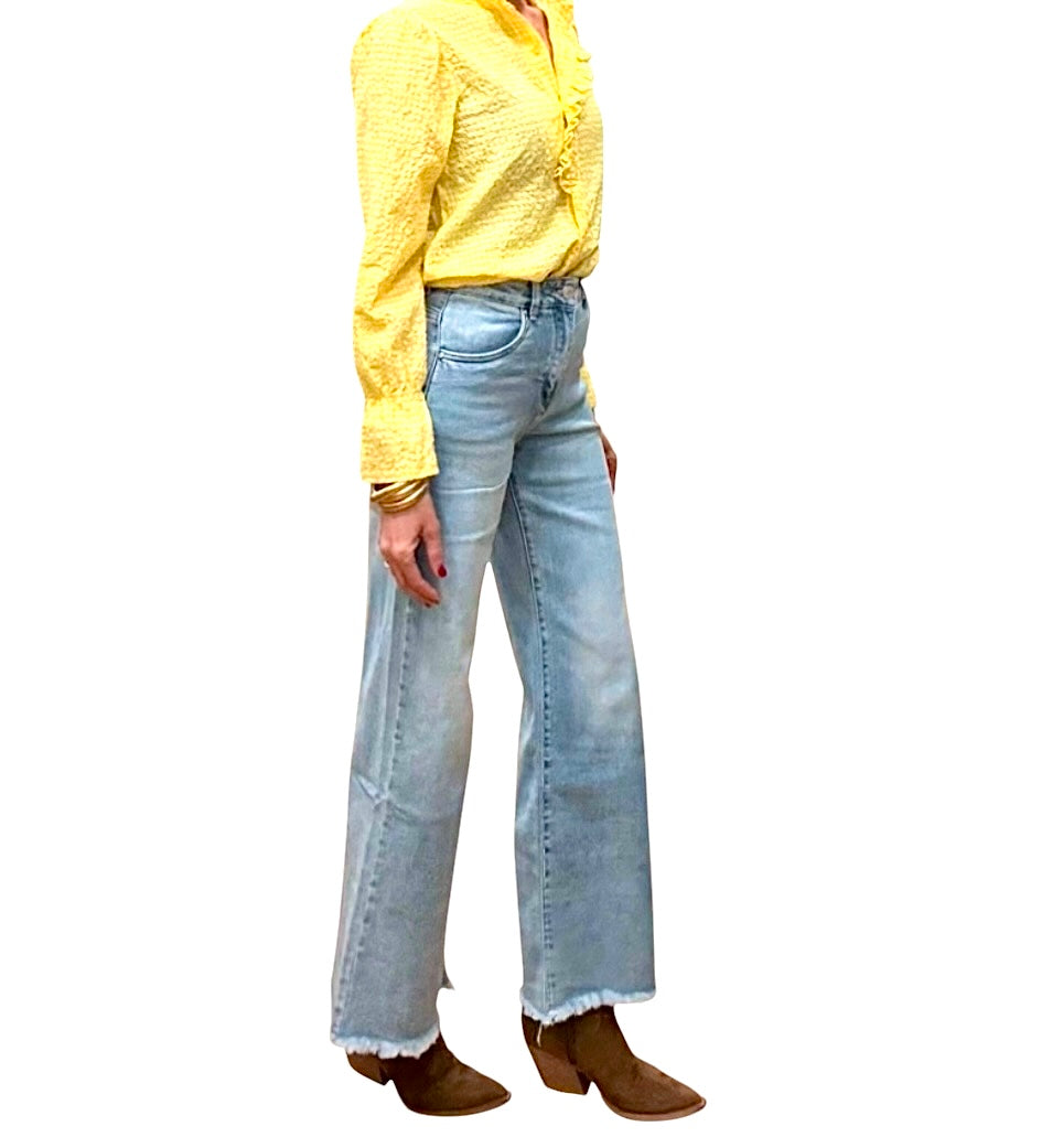 Denim desflecado azul claro