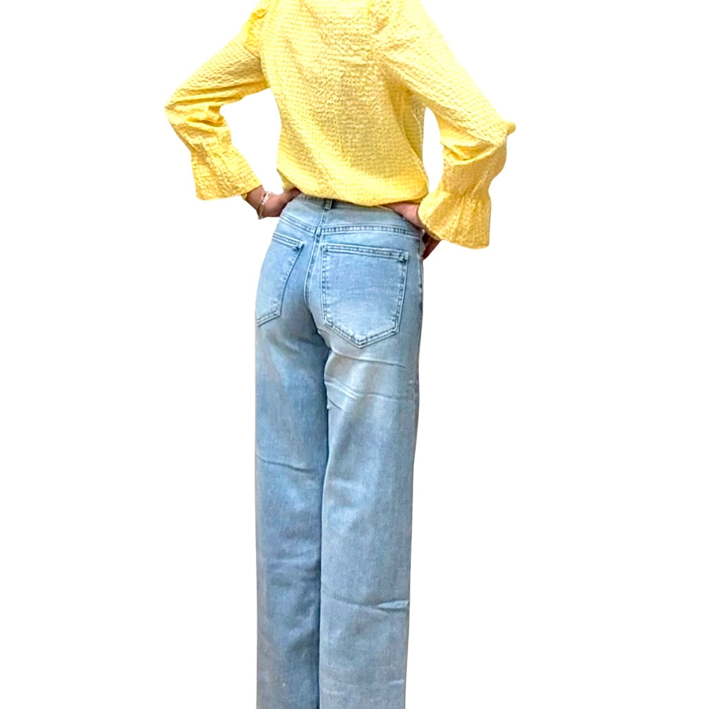 Denim desflecado azul claro