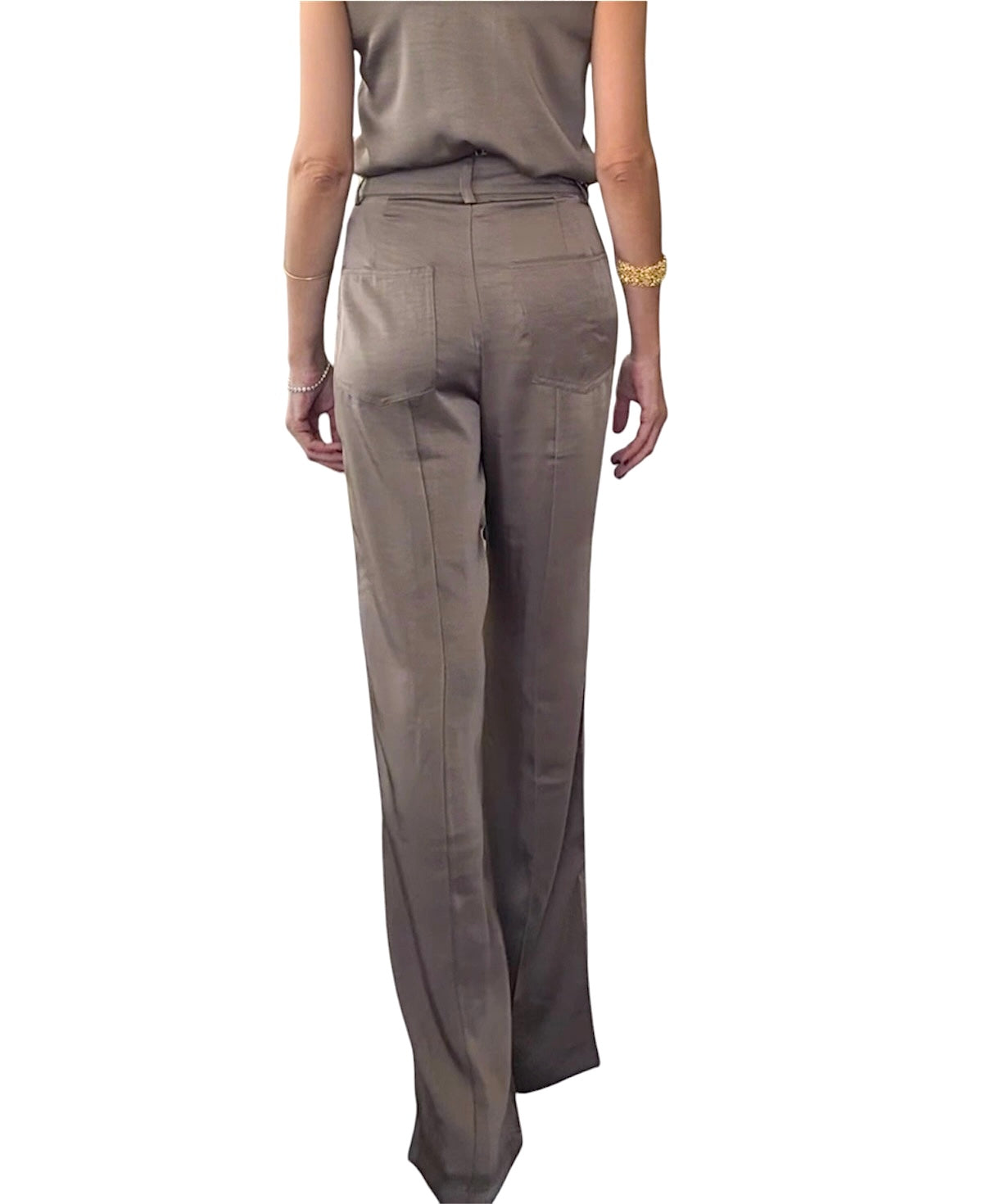 Pantalón satinado camel