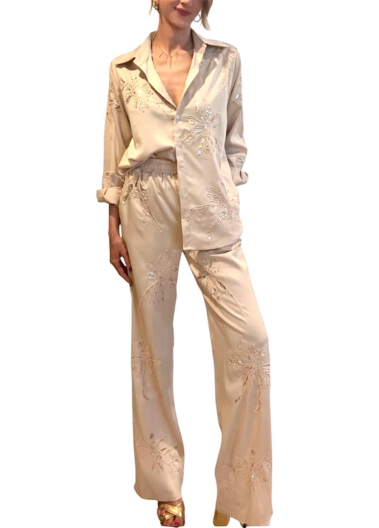 Conjunto Vanessa beige claro