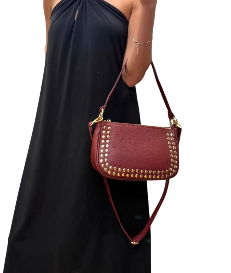 Bolso tachuelas burdeos