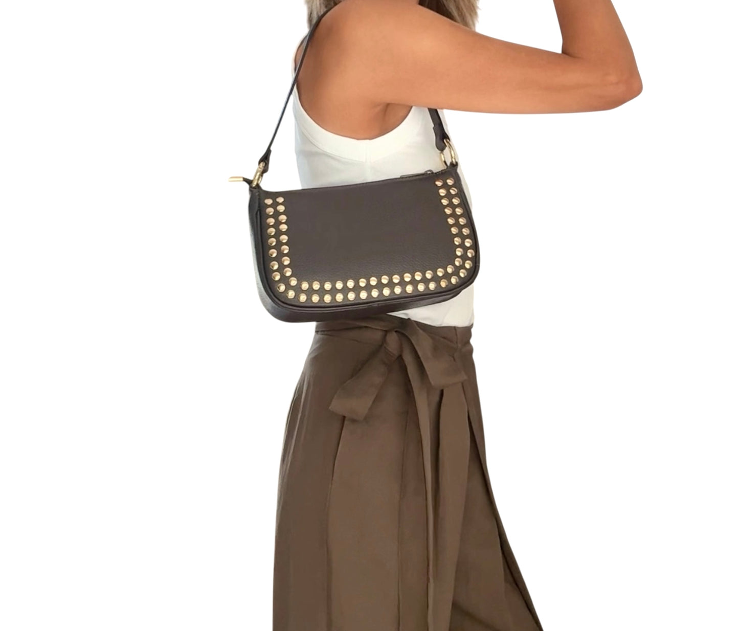 Bolso tachuelas marrón