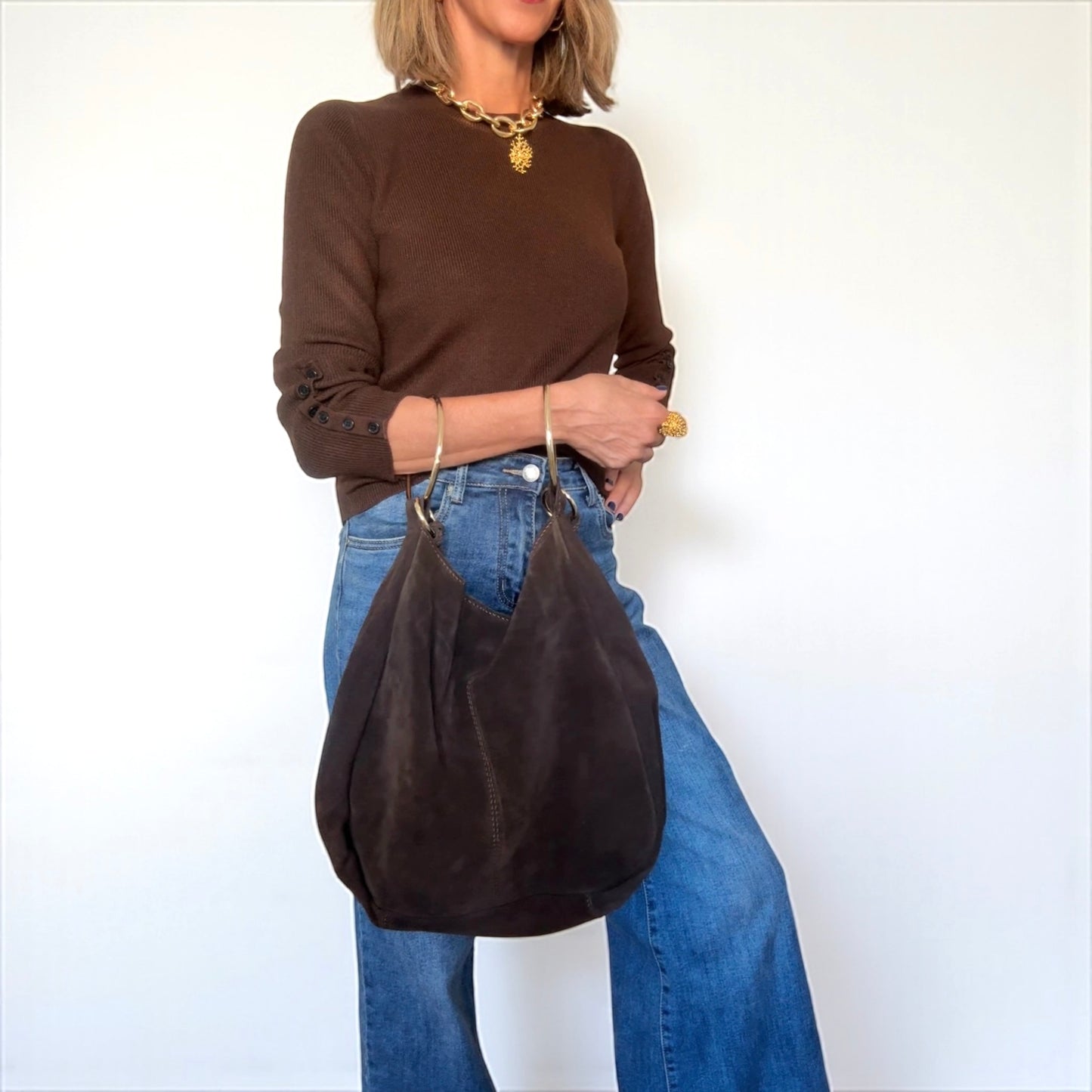 Bolso ante asas doradas marrón oscuro