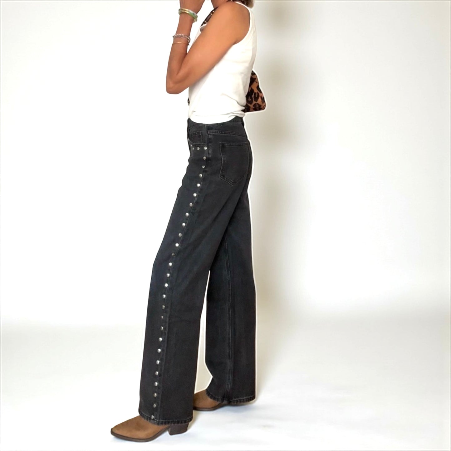 Denim tachuelas gris oscuro
