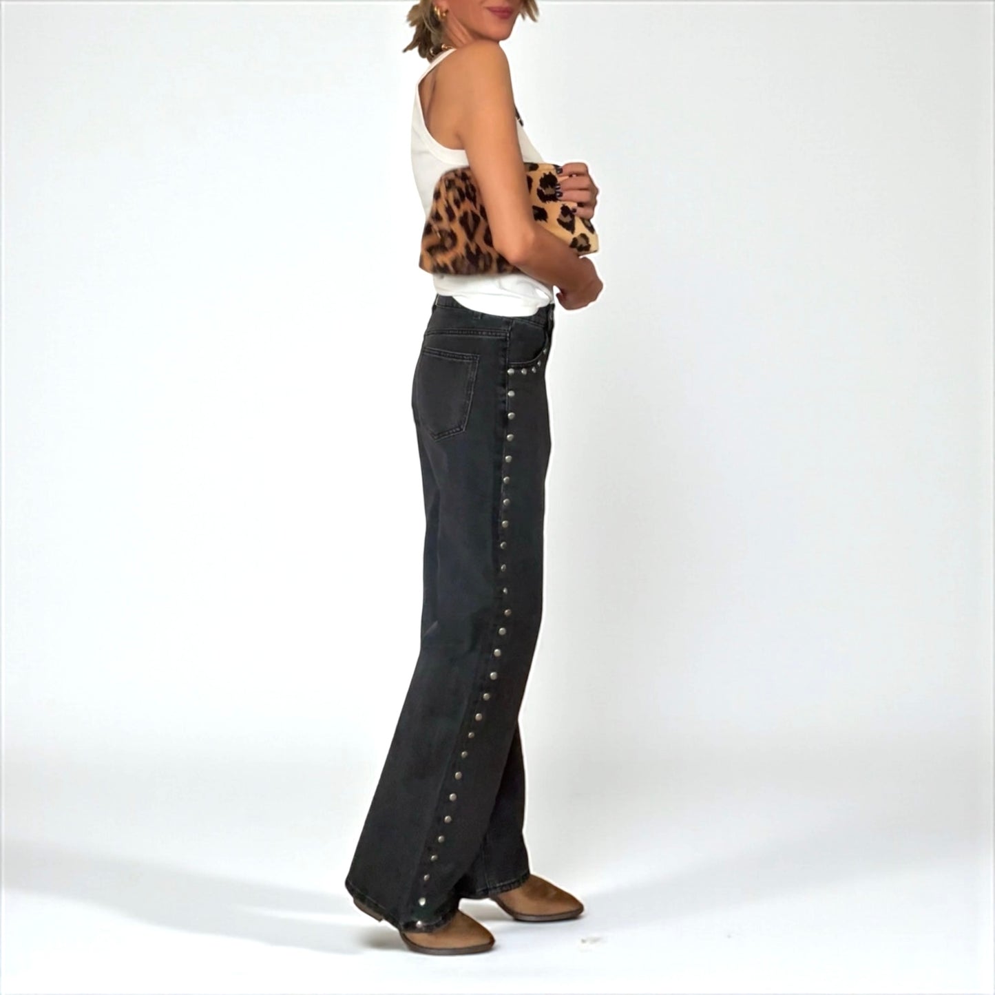 Denim tachuelas gris oscuro