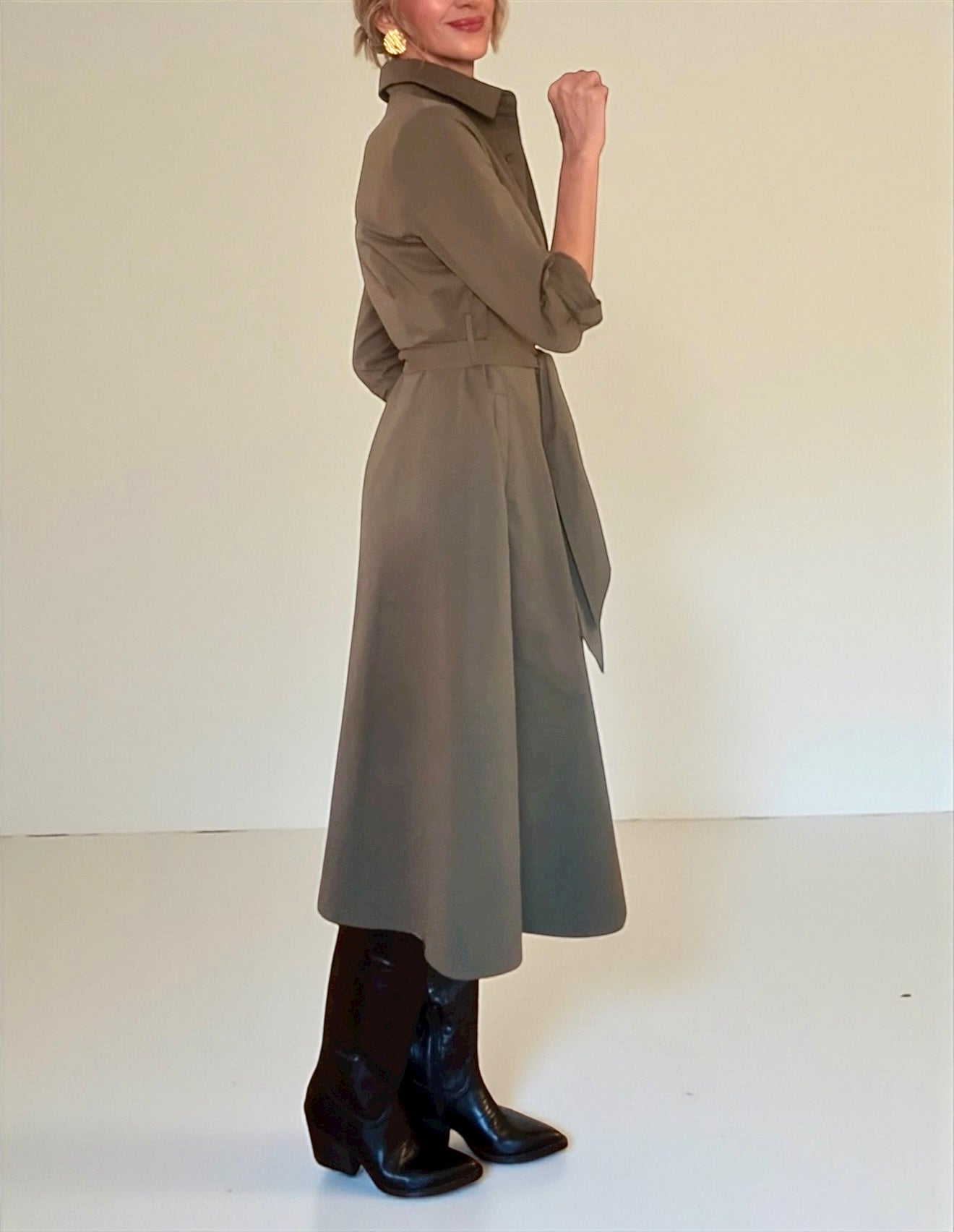 Vestido camisero caqui