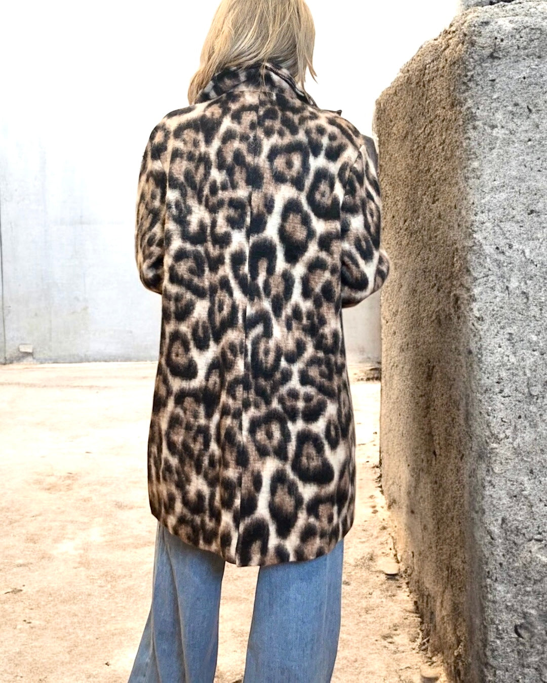 Abrigo animal print