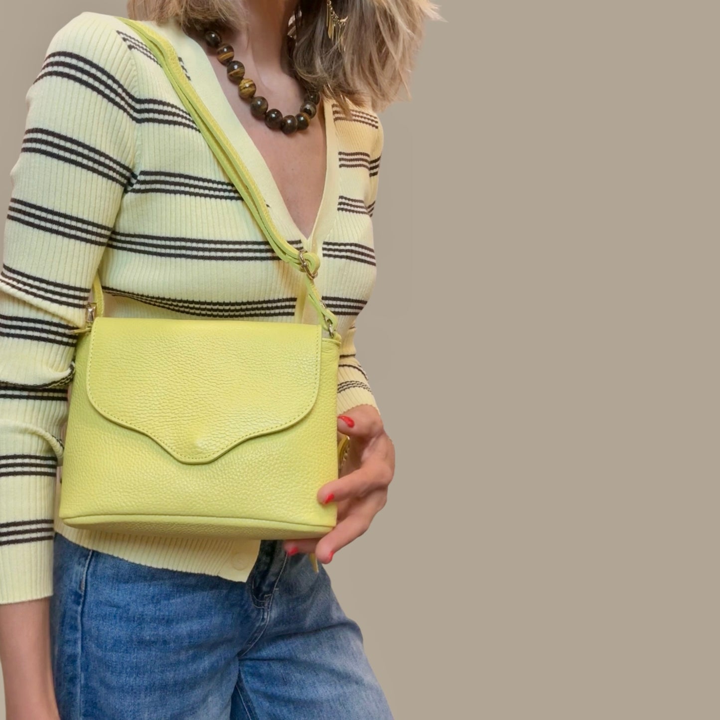Bolso piel amarillo