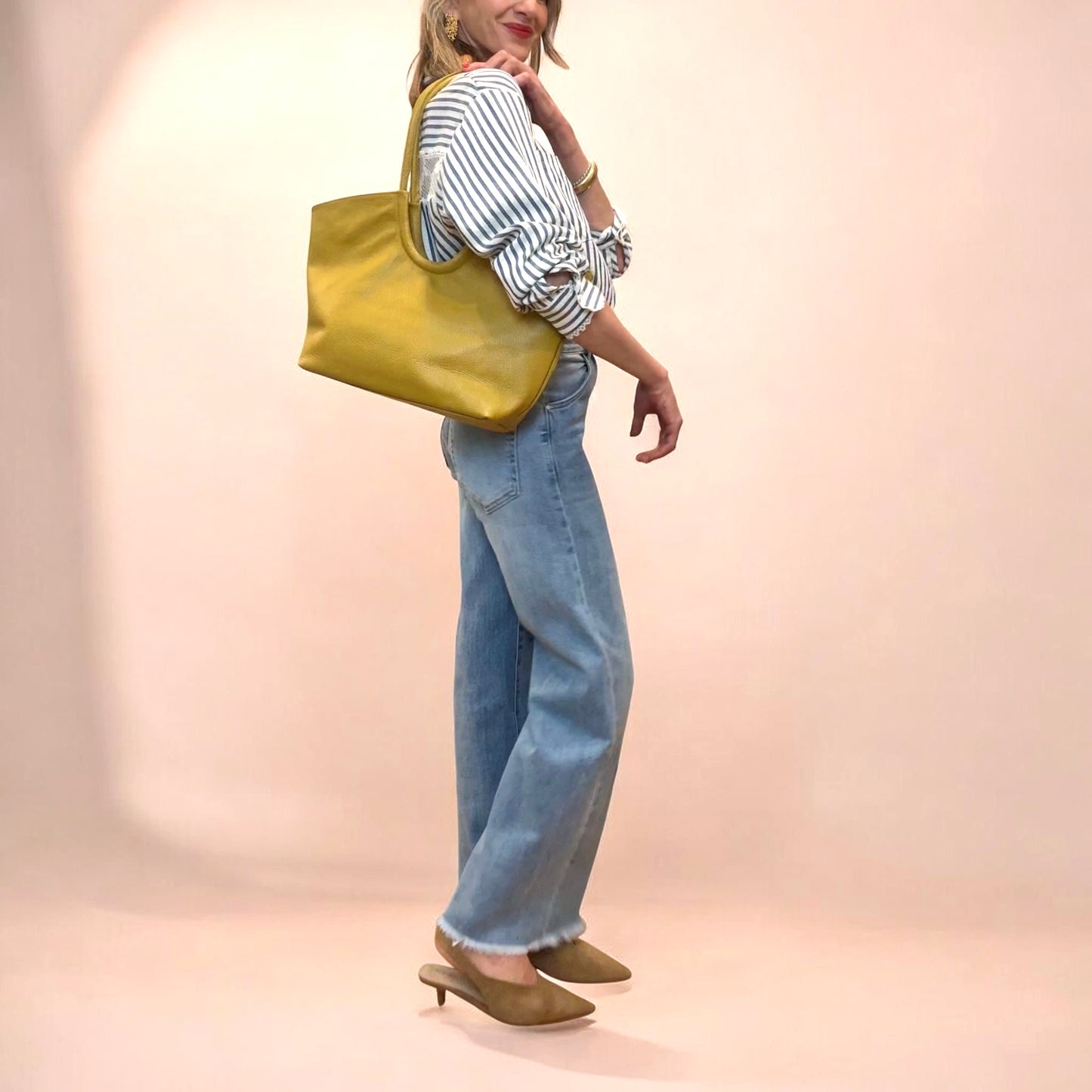 Bolso piel color mostaza