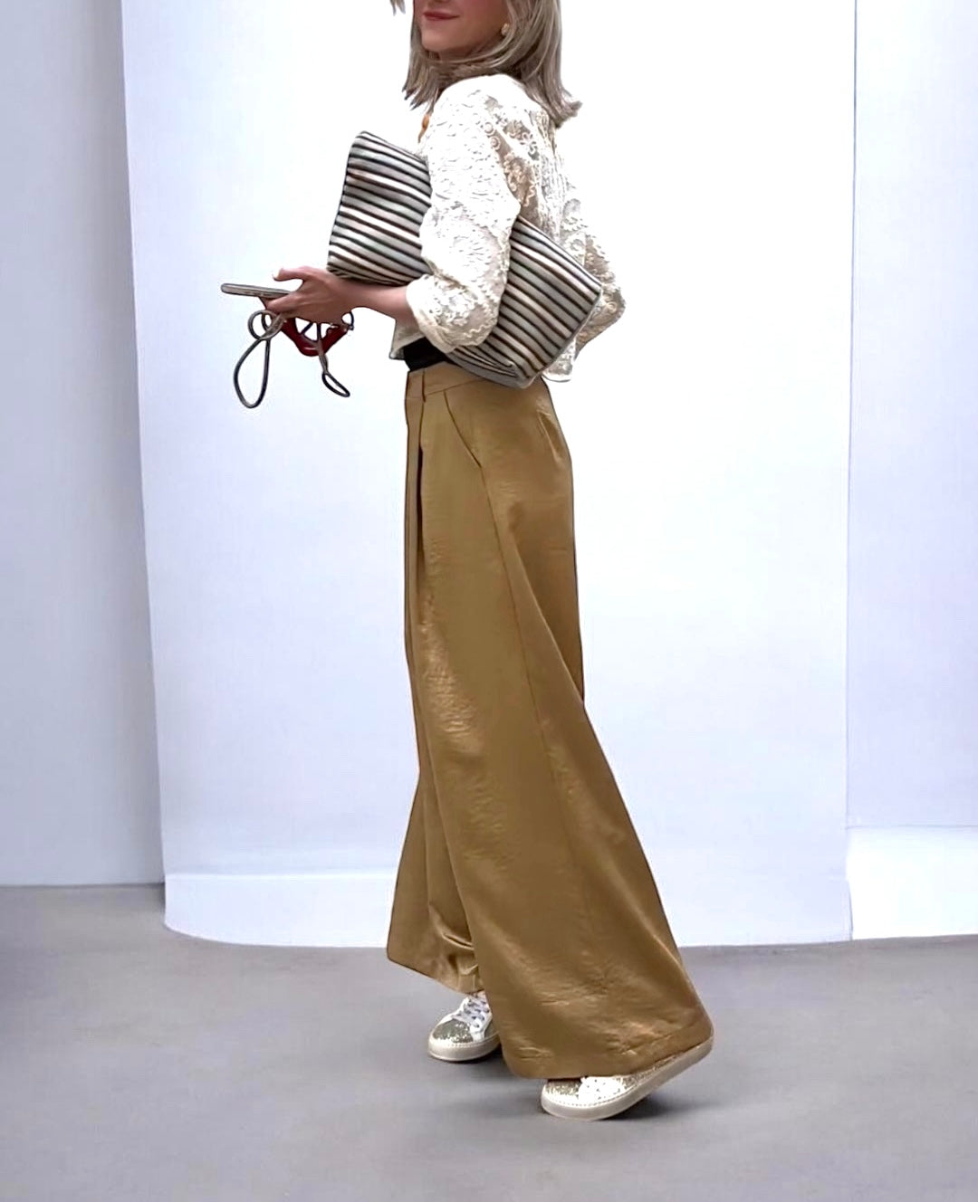 Pantalón satinado mostaza
