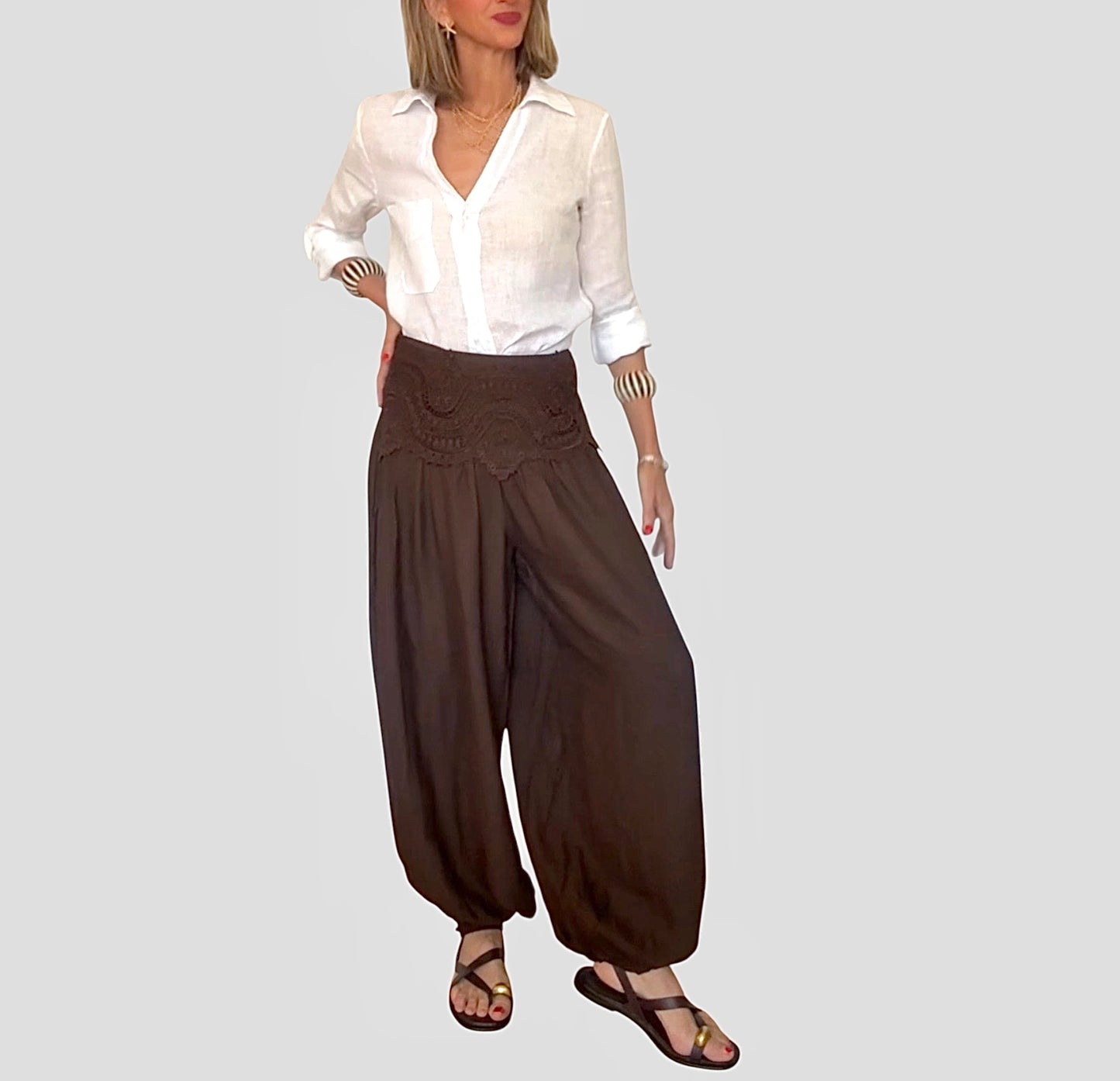 Pantalón bombacho marrón