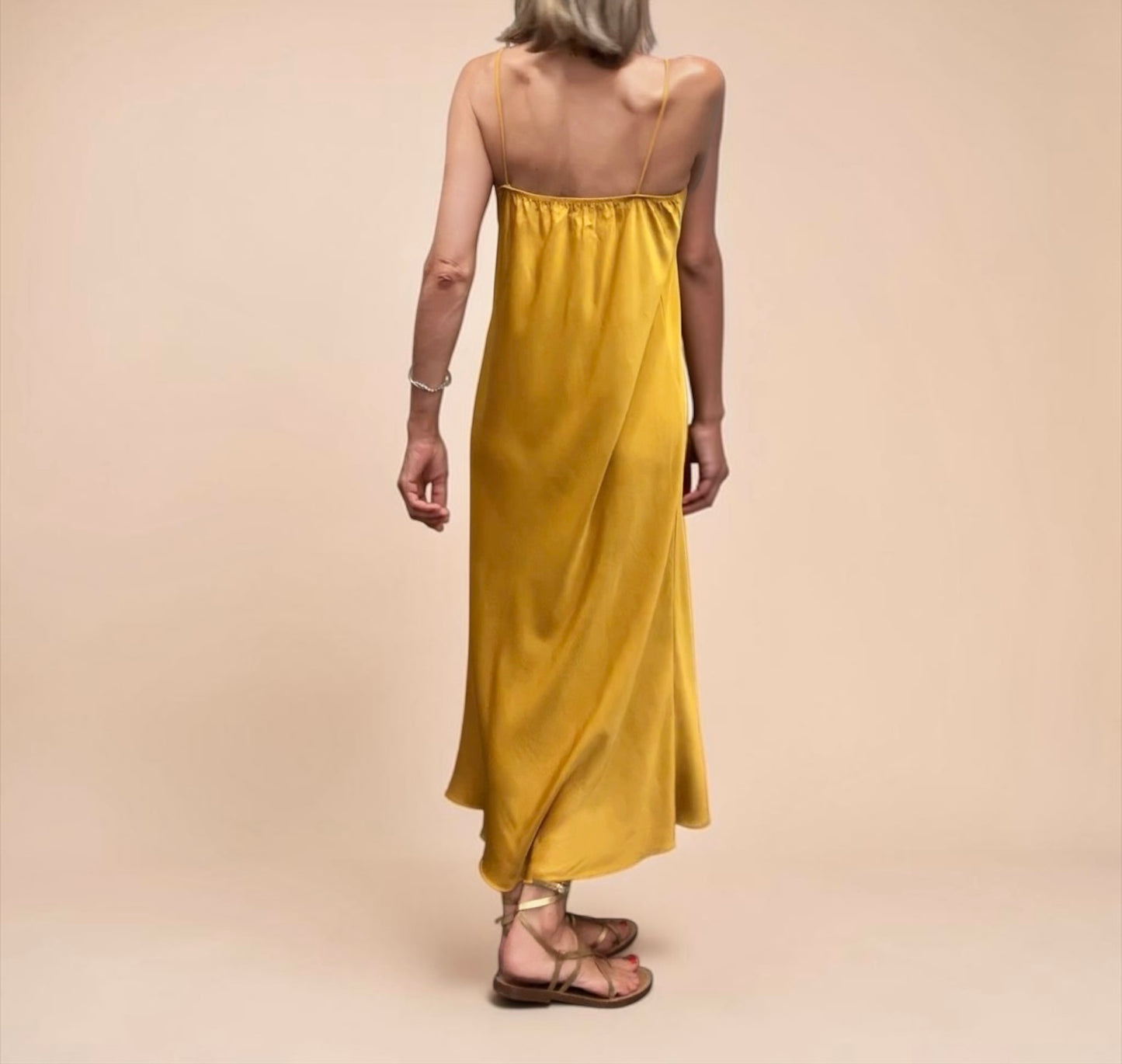 Vestido Duna mostaza