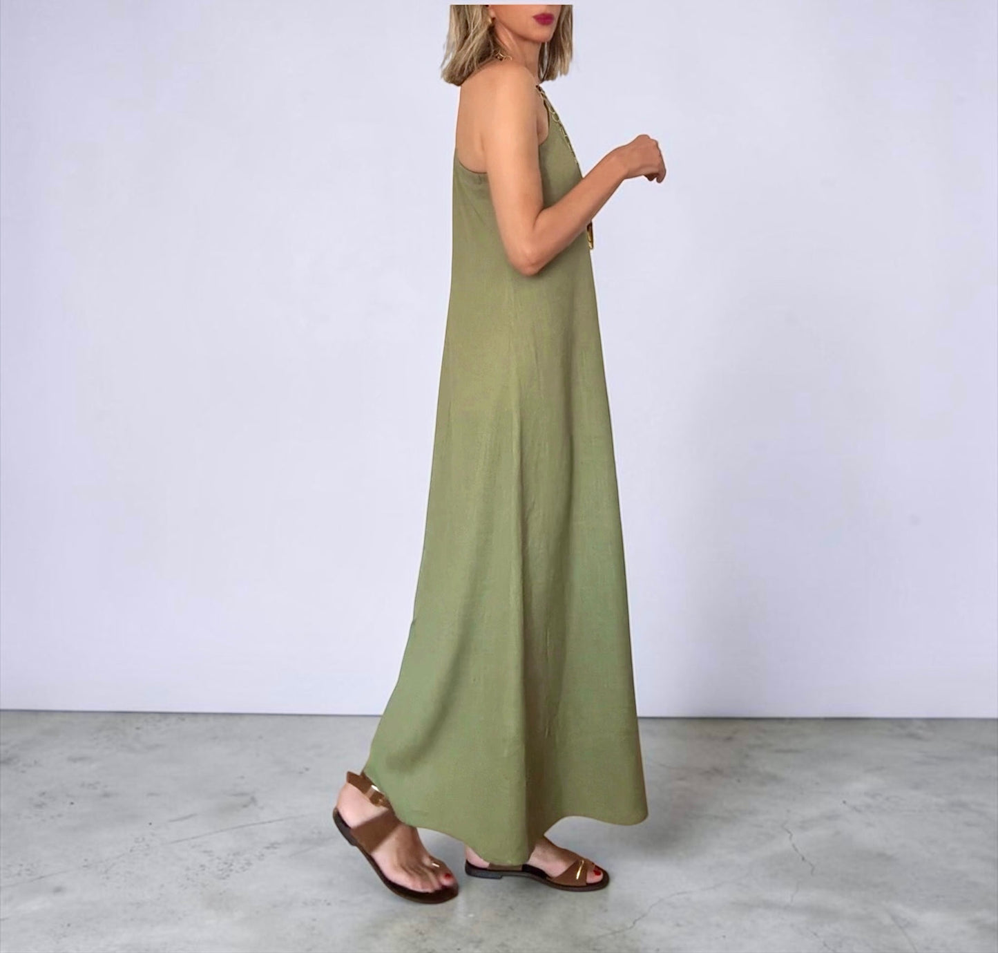 Vestido asimétrico verde