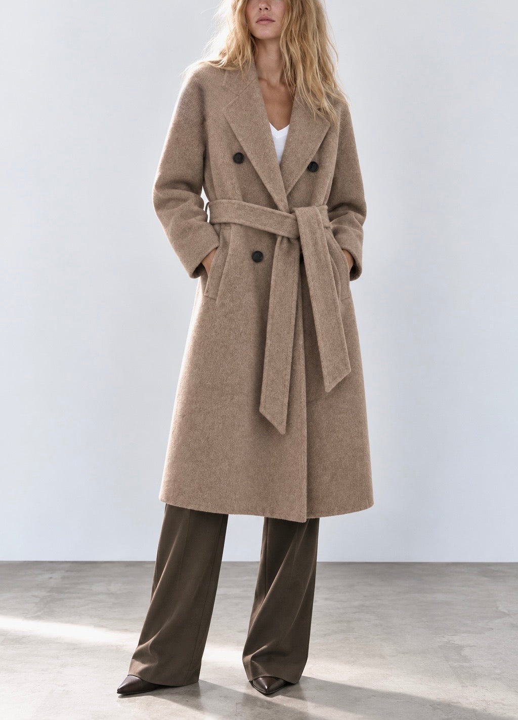 Abrigo lana taupe