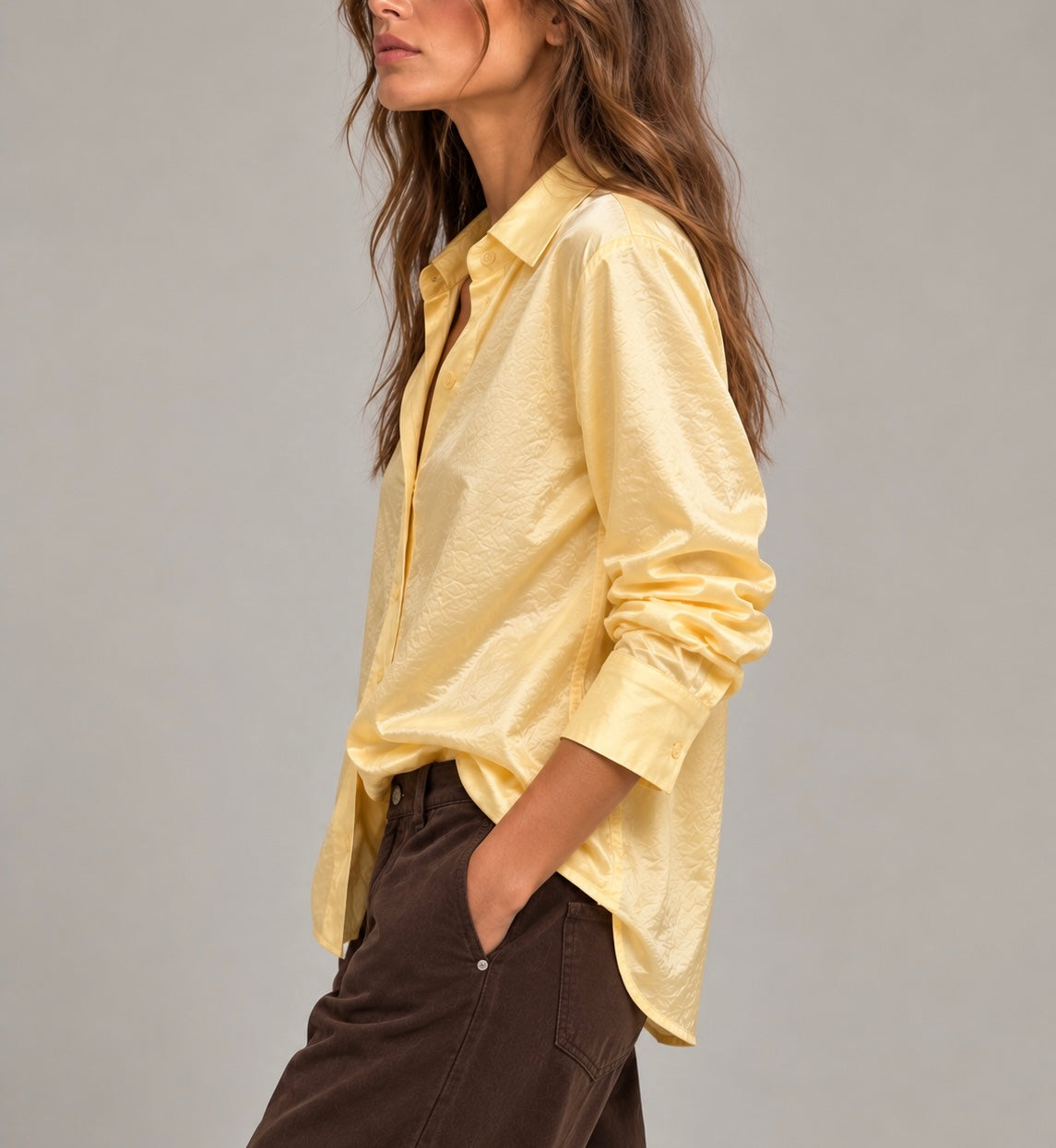 Camisa satinada amarilla