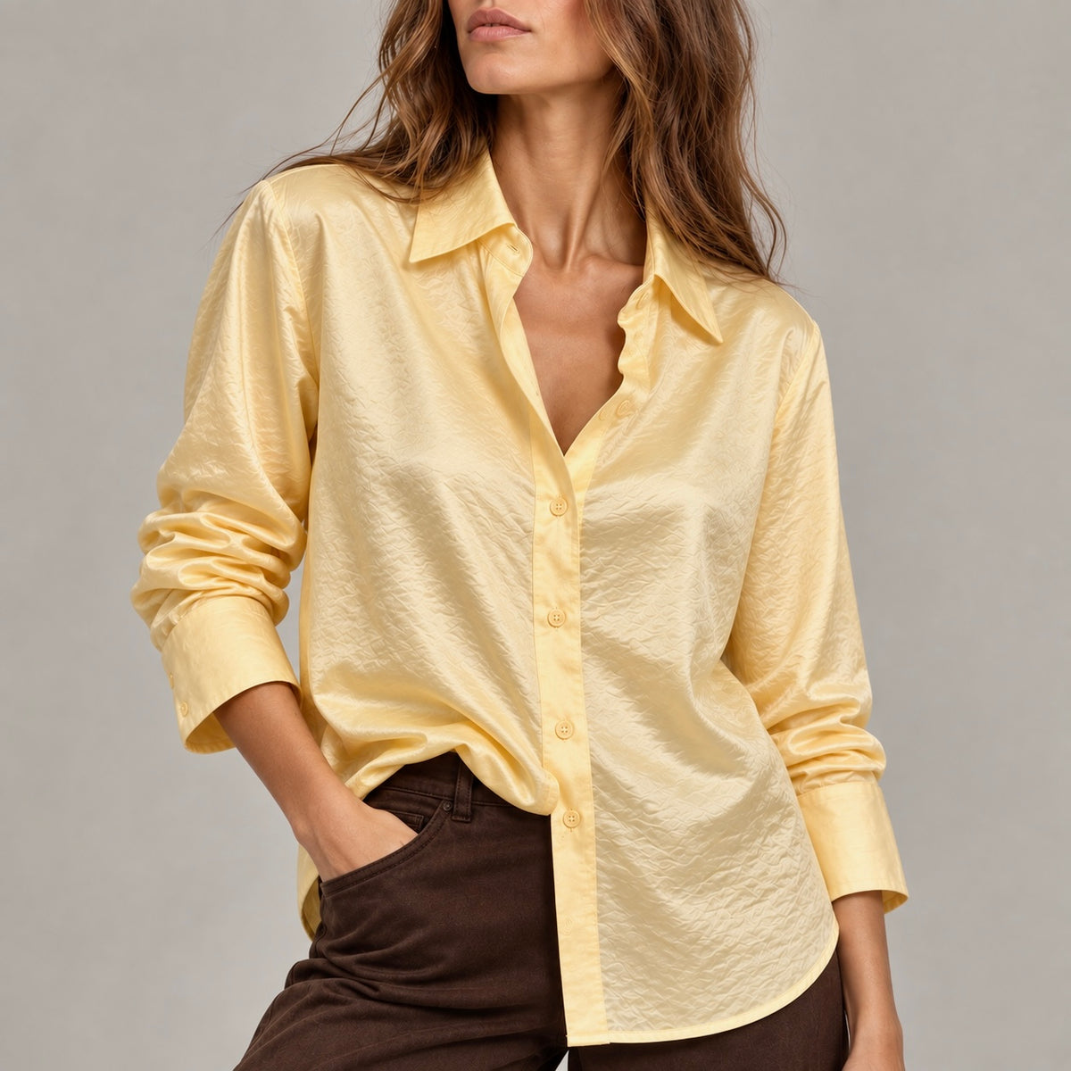 Camisa satinada amarilla