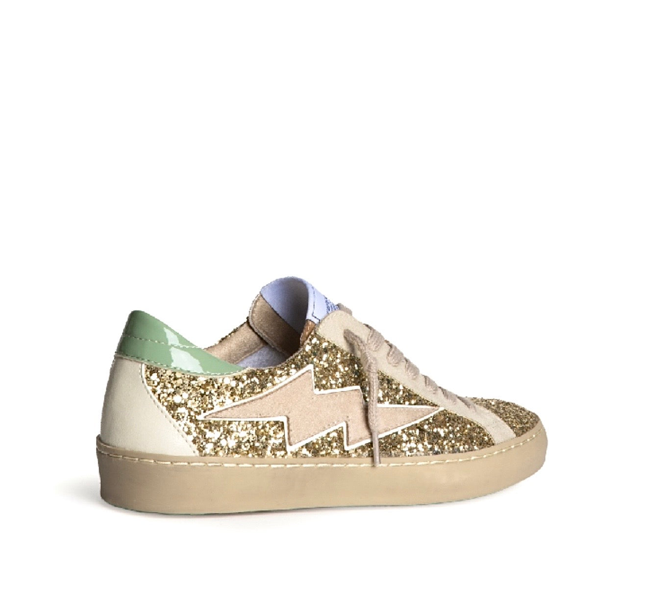 Deportiva rayo dorada