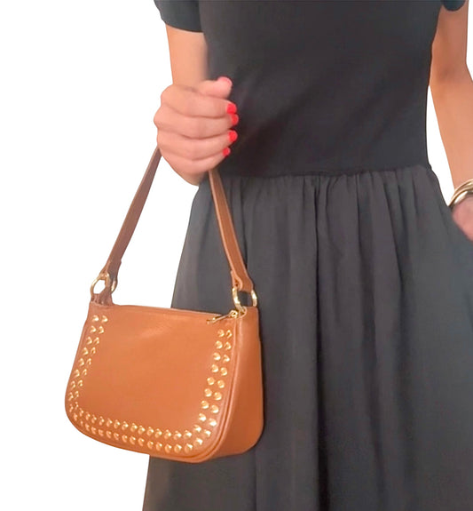 Bolso tachuelas camel