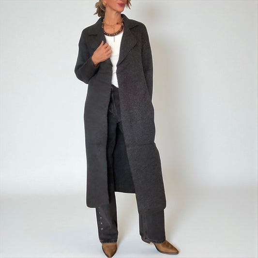 Chaqueta larga gris oscuro