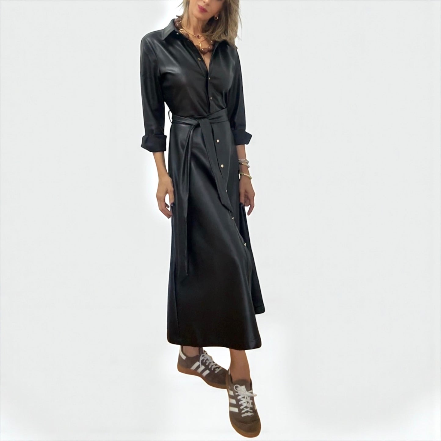 Vestido camisero negro