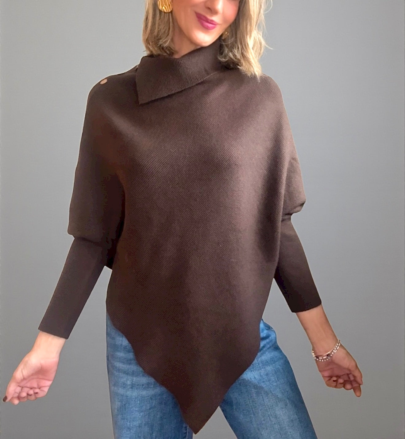 Jersey poncho marrón