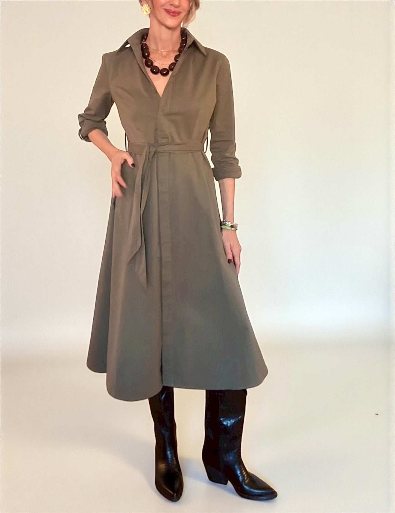 Vestido camisero caqui