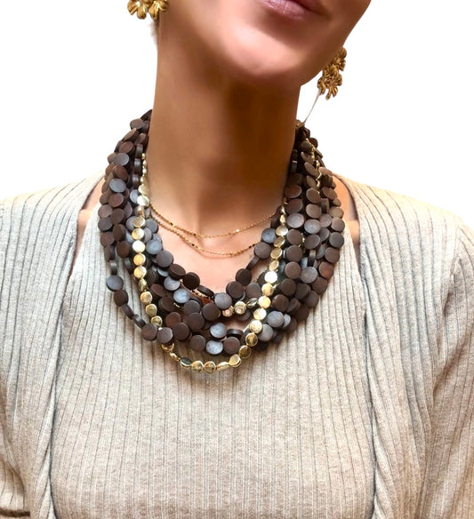 Collar sabana marrón & dorado