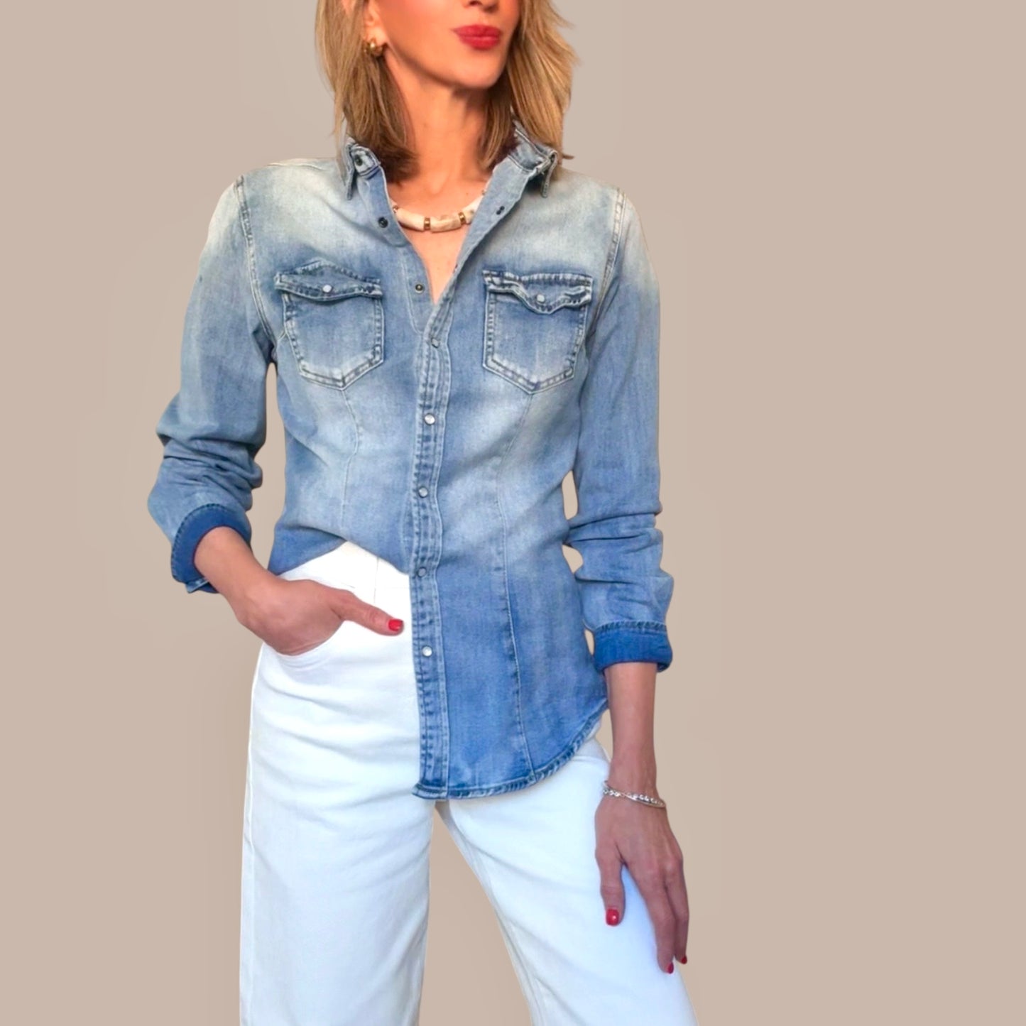 Camisa denim azul desgastado