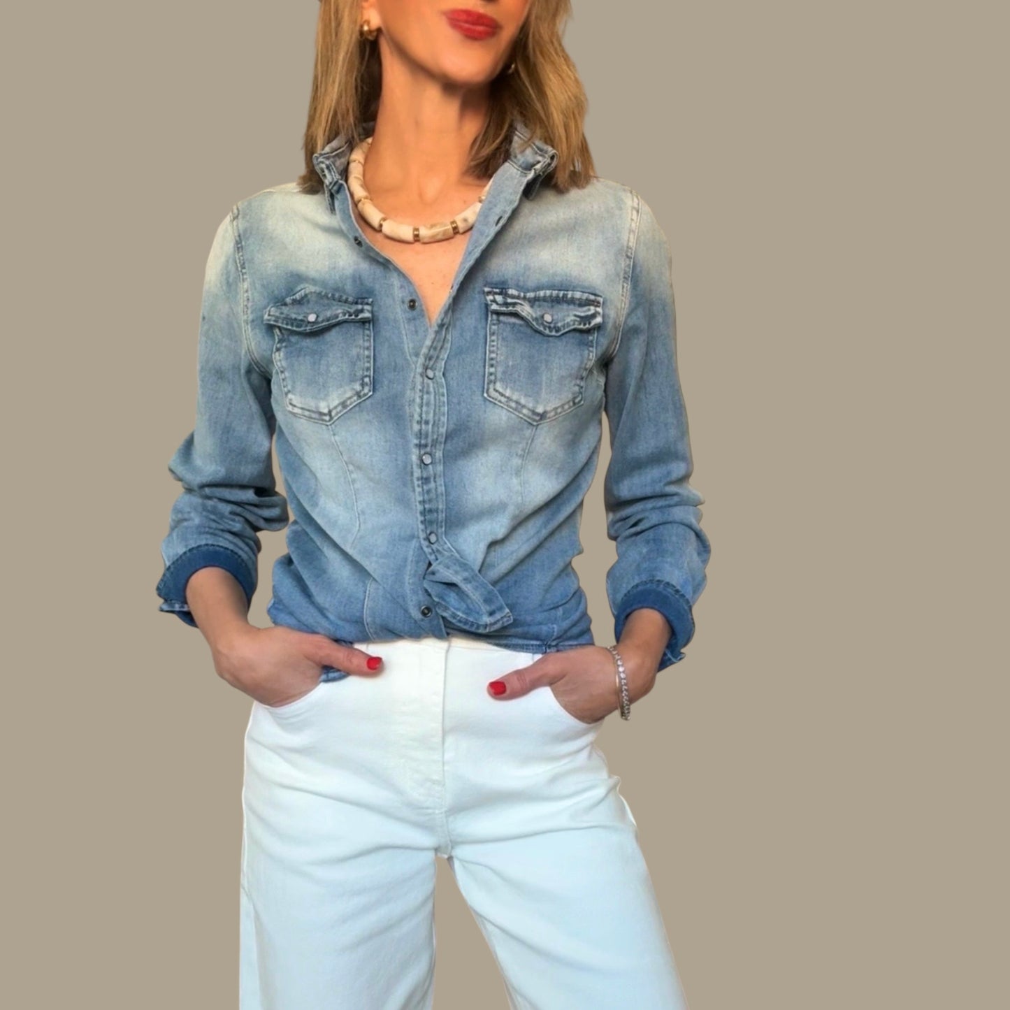 Camisa denim azul desgastado