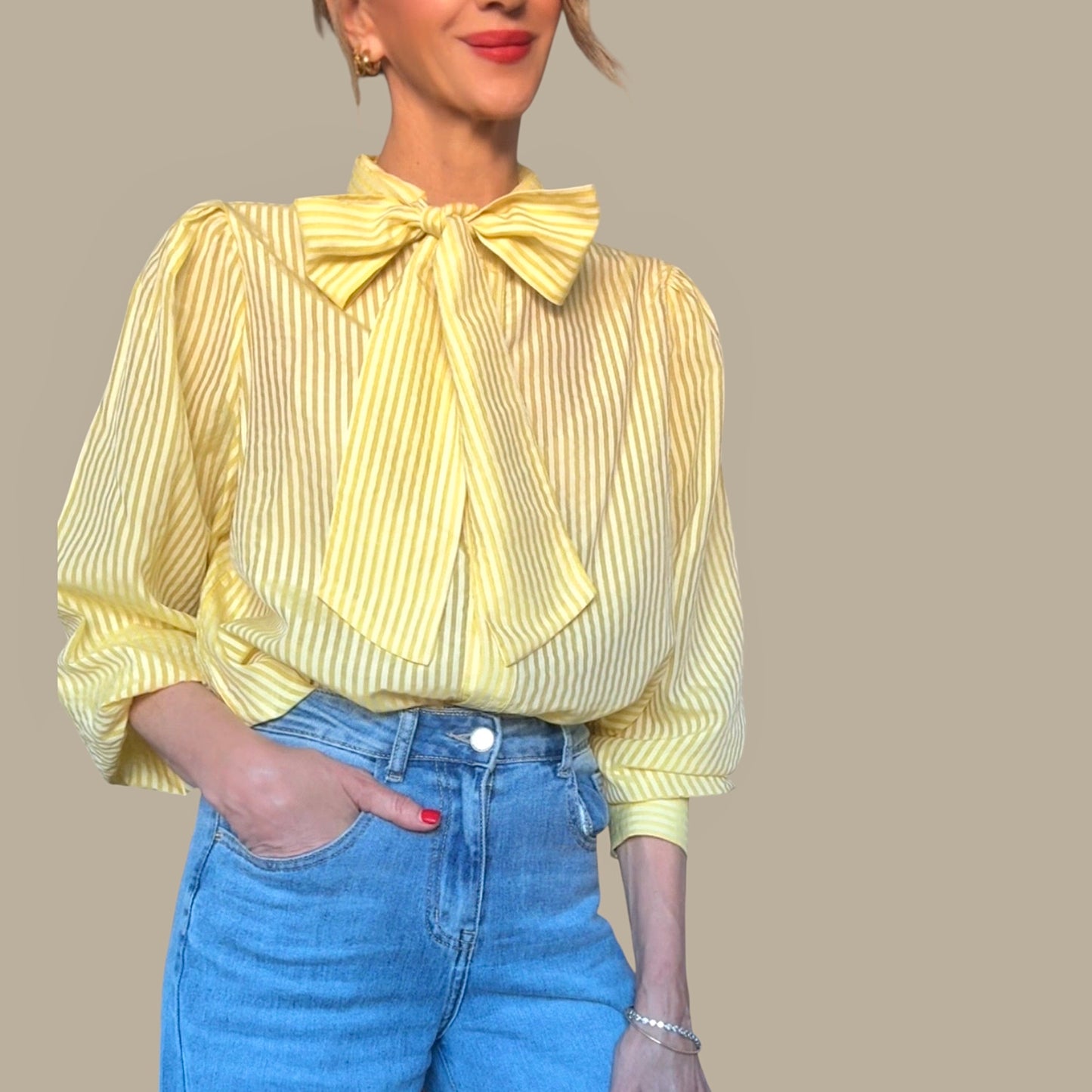 Camisa lazo amarilla