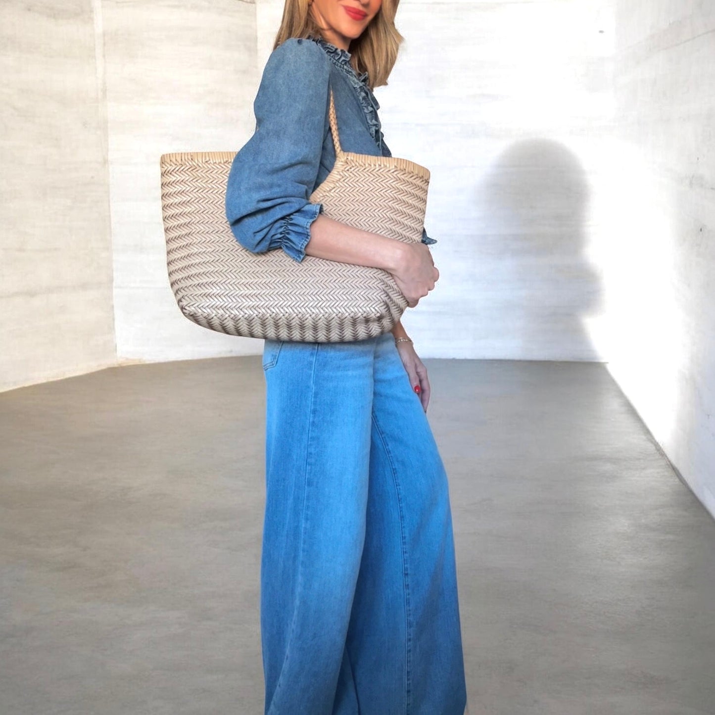 Bolso trenzado piel beige