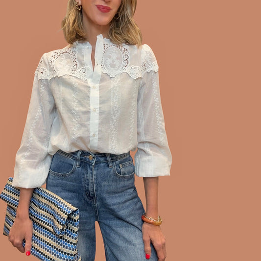 Camisa blanca bordados