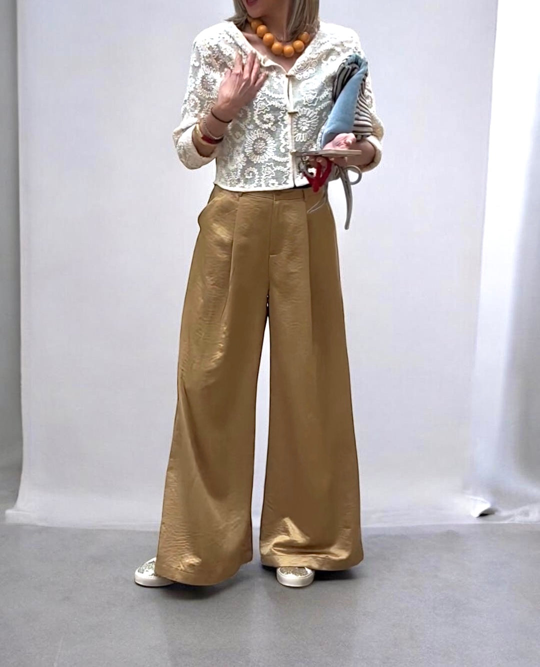 Pantalón satinado mostaza