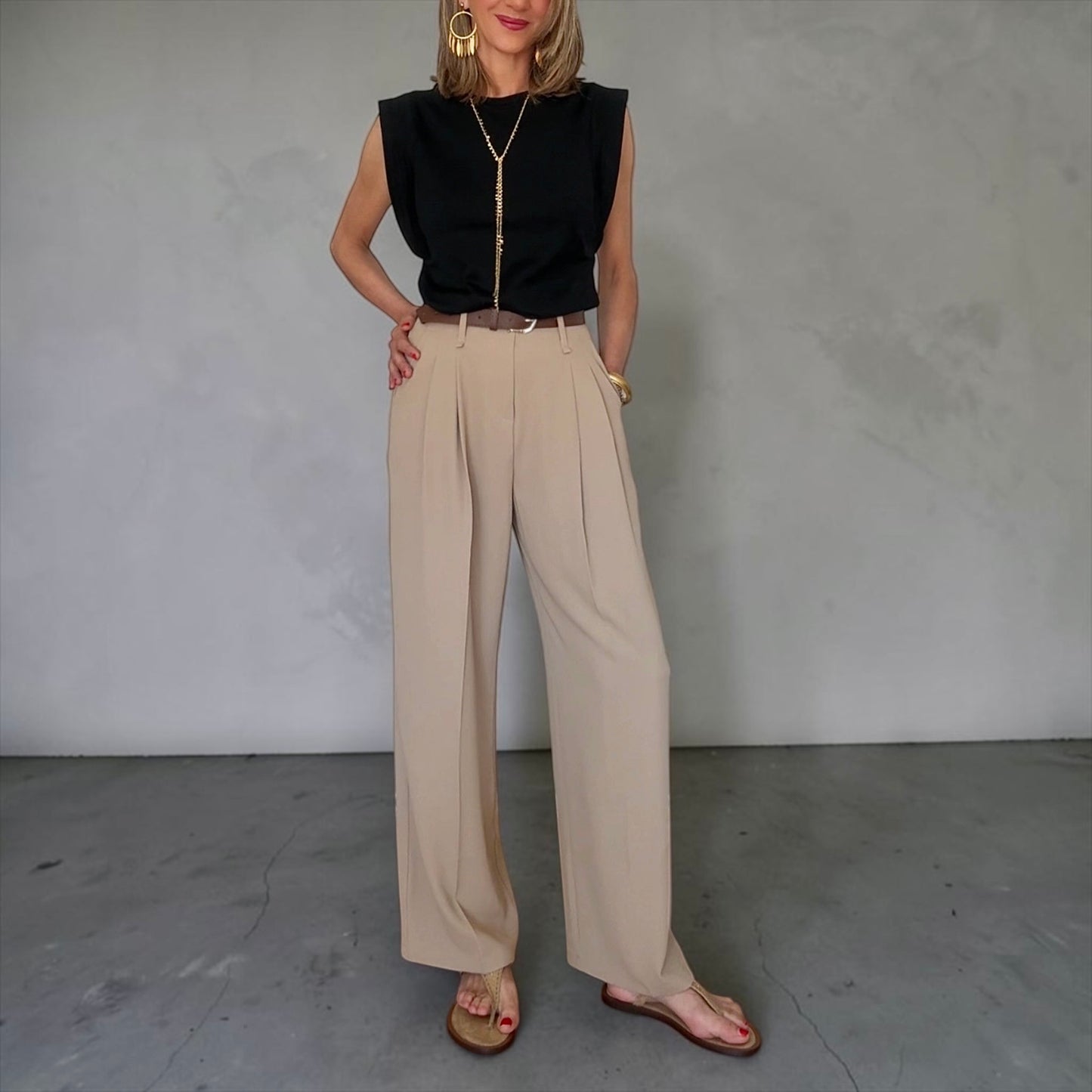 Pantalón pinzas fluido beige