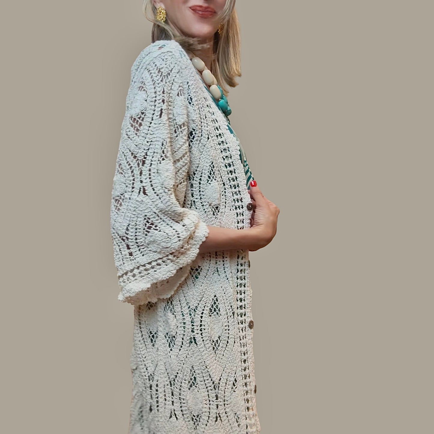 Chaqueta larga crochet beige