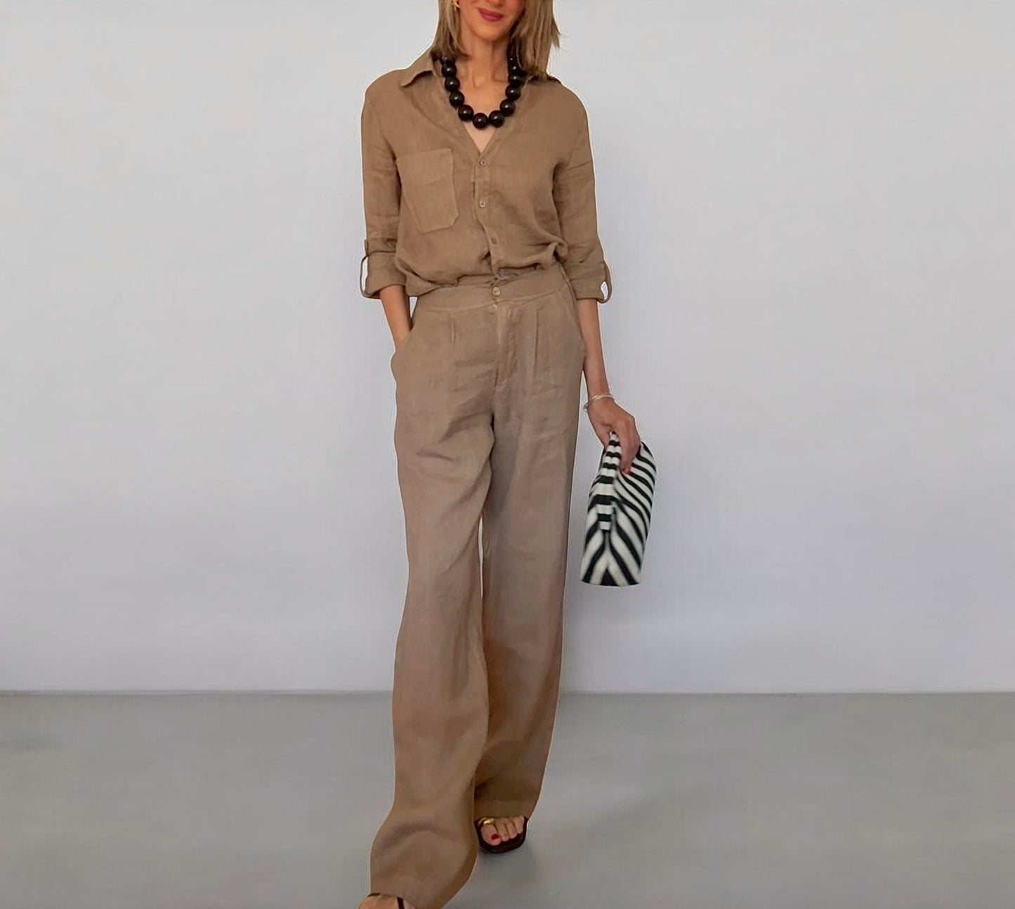 Pantalón lino camel