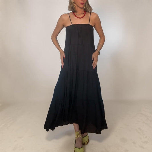Vestido ancho negro