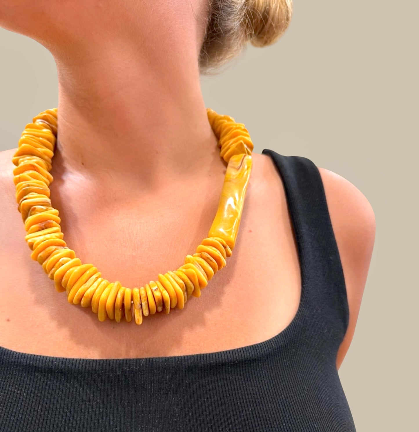 Collar Lis