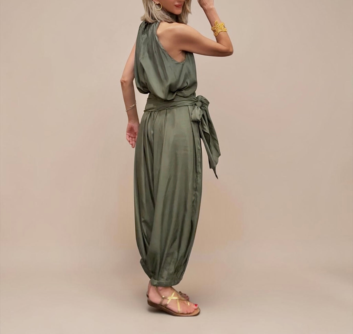 Conjunto top halter & pantalón lazada caqui
