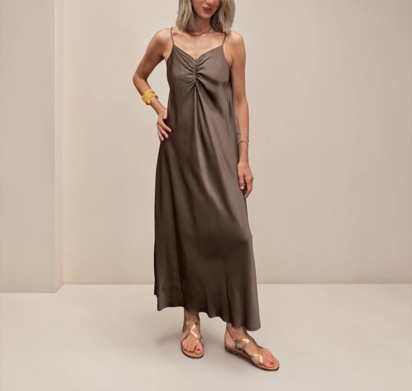 Vestido Duna marrón