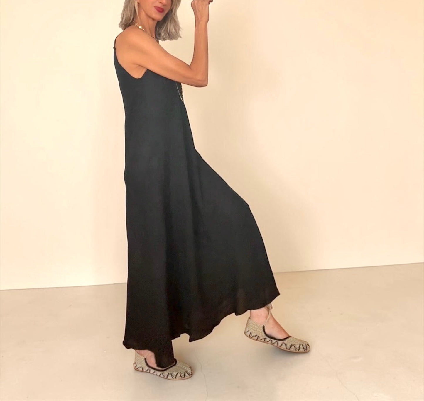 Vestido negro lino
