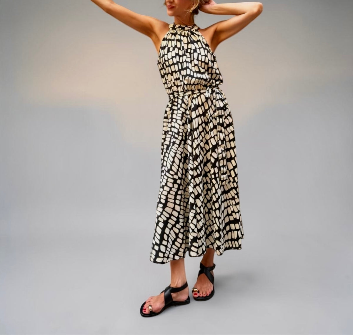 Vestido halter negro& beige
